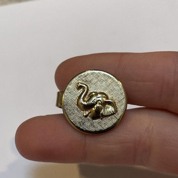 Men’s / Unisex Round Tie / Lapel Clip - Elephant Head Gold Tone - Picture 1 of 7